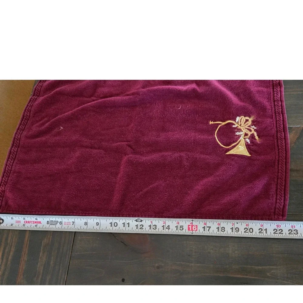 Burgundy Christmas Towel Set 4pc Gold Horn Holly Bath Hand Towels Holiday Decor